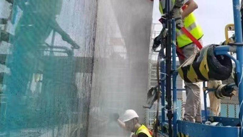 幕墙安装队收费标准之谜：揭秘影响价格的关键因素**